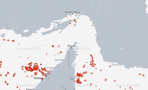 韓 탱커선 8척 '두바이·샤르자' 인근 위치…빠르게 이탈 가능