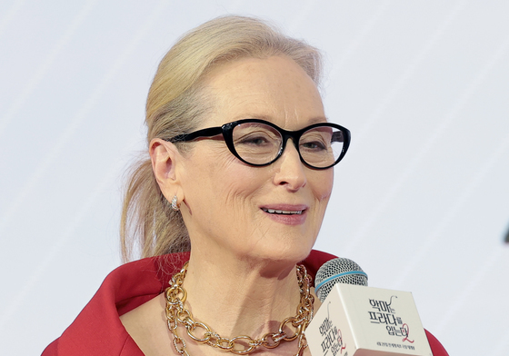 '악마는 프라다2' 메릴 "20년 전과 달라진 언론·엔터 환경 반영"