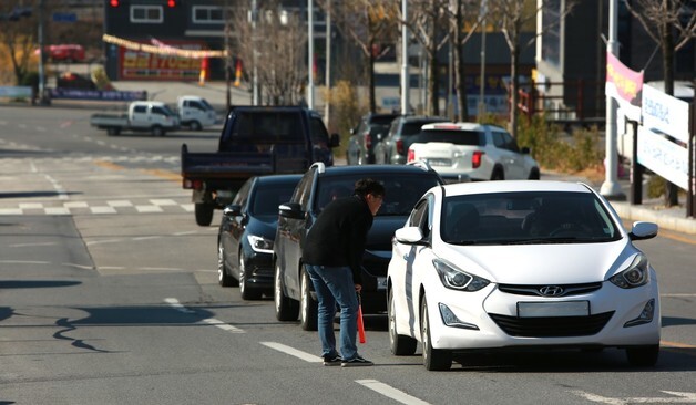금융권, '차량 2부제' 릴레이…에너지 위기 대응에 속속 동참(종합)