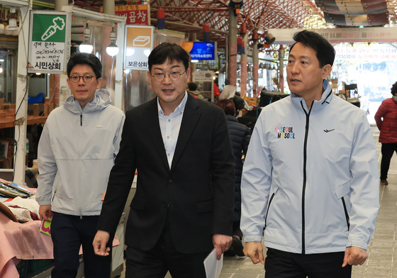 서울중앙시장 방문한 오세훈 시장