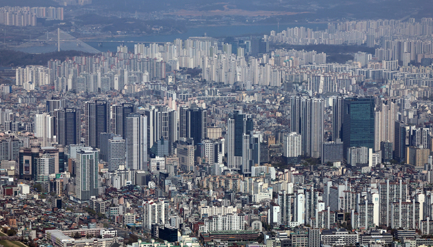 3월 서울 아파트 시총 '1868조' 역대 최대… 상승률은 축소