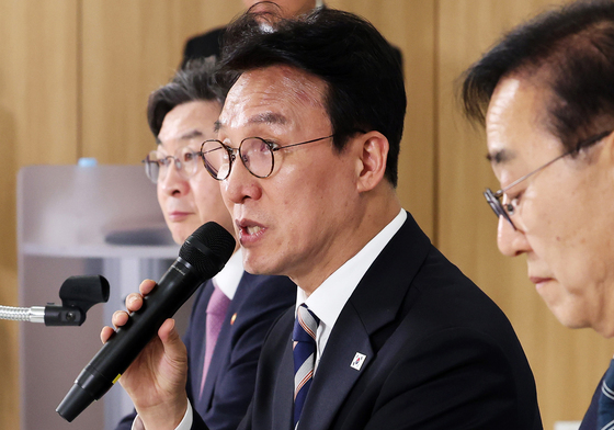 합동 간담회 발언하는 김민석 총리