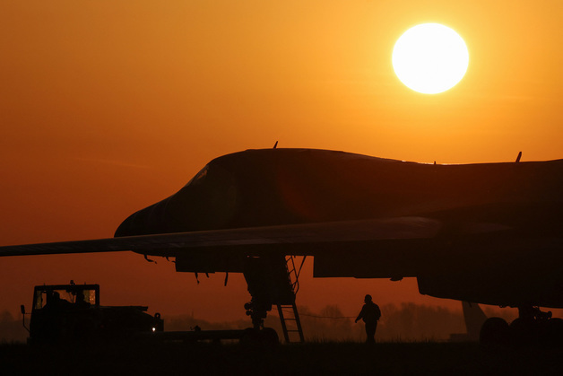 유럽, 美·이란 2주 휴전 환영…"호르무즈 영구 재개방" 촉구