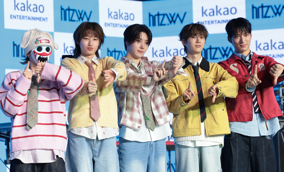 '스틸하트클럽' 1위 뭉친 하츠웨이브 출격…"개성 더 뚜렷해"(종합)