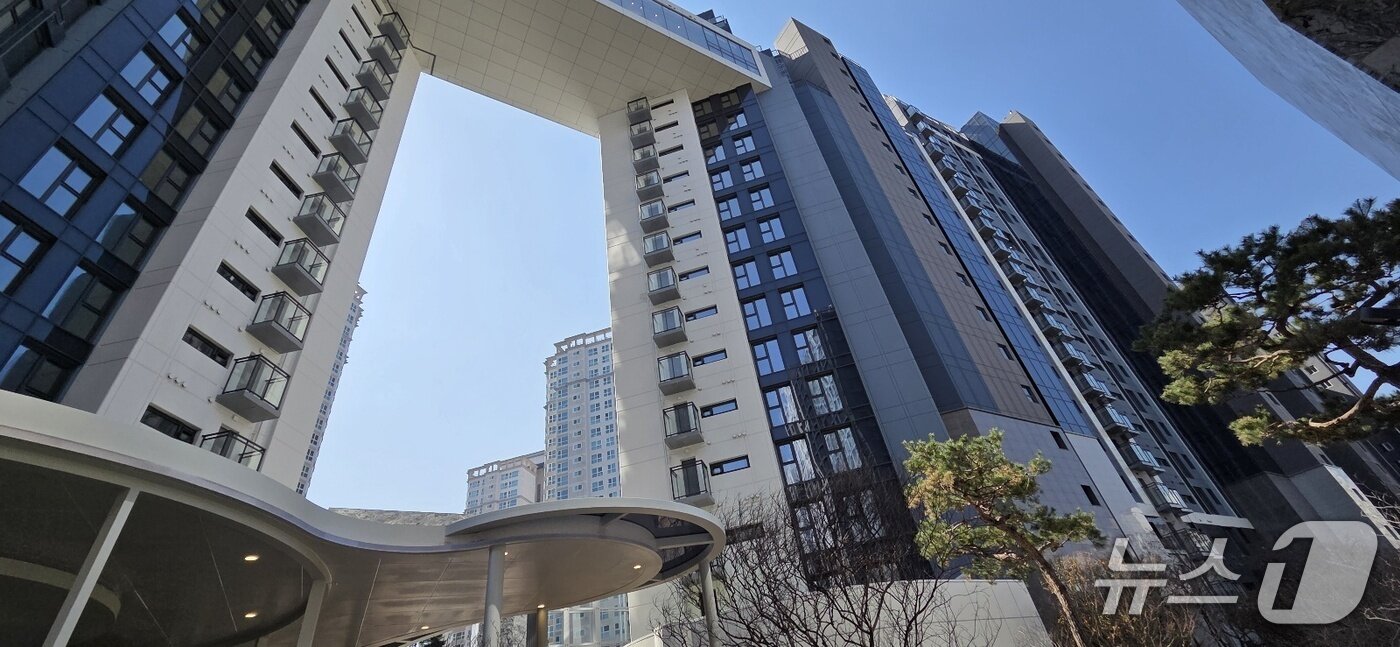 본문 이미지 - 오티에르 반포 스카이브릿지 모습. 2026.4.8 ⓒ 뉴스1 황보준엽 기자