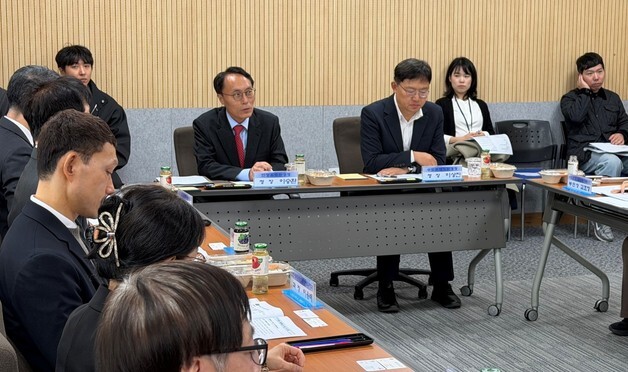 “재생에너지 확대” 한강청, '수도권 기후에너지 정책협의체' 개최