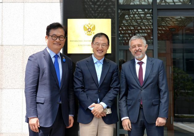 與송영길 오는 14일 방미…베센트 美재무장관 만날까