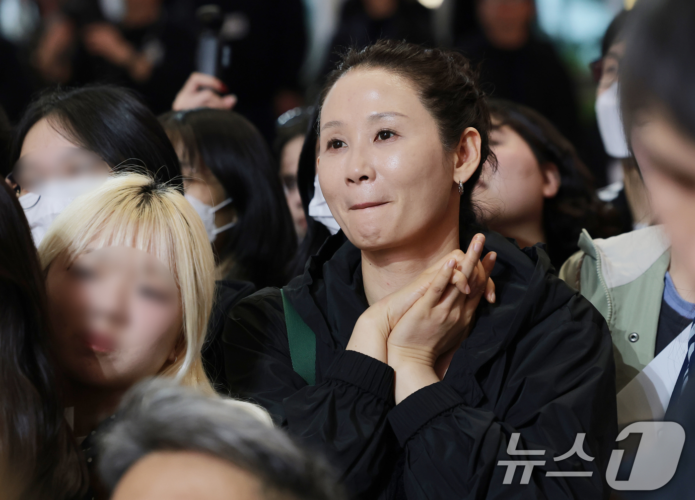 (서울=뉴스1) 권현진 기자 = 배우 김선영이 8일 서울 영등포구 타임스퀘어에서 열린 영화 ‘악마는 프라다를 입는다 2’(감독 데이빗 프랭클) 레드카펫 행사에 참석해 즐거운 시간을 …