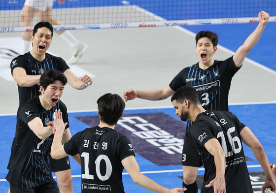 현대캐피탈 '승리다'