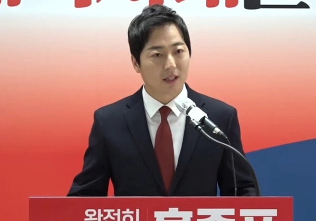 국힘, 경기지사 구인난에 洪 측근 이성배 접촉→美유학중인 李 "고민 중, 곧 결정"