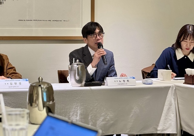 넷플릭스 요금 꿈틀대는 시점에…"구독료 자율 보장해야" 목소리