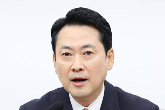 장동혁 "외교까지 갈라치기…李대통령, 국민 '매국노' 공격"