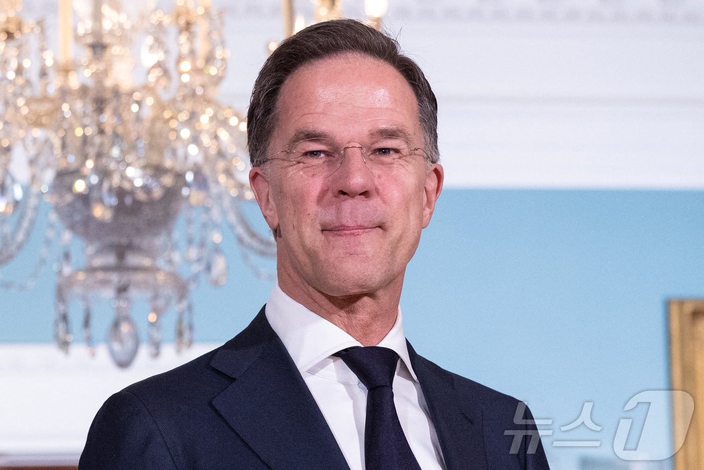 (워싱턴 로이터=뉴스1) 김경민 기자 = 마르크 뤼터 북대서양조약기구(NATO·나토) 사무총장이 8일(현지시간) 워싱턴DC에 위치한 국무부에서 마코 루비오 미국 국무장관을 만나며 …