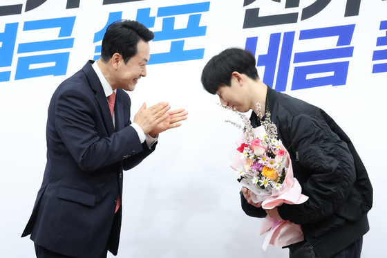 장동혁 '국민의힘 책임당원 100만 돌파'