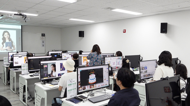 서울시, 중장년 1500명 'AI 실전 교육' 추진…디지털 격차 해소