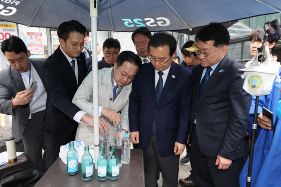 민주, 반환점 돈 국조특위 중간보고회…정청래도 참석