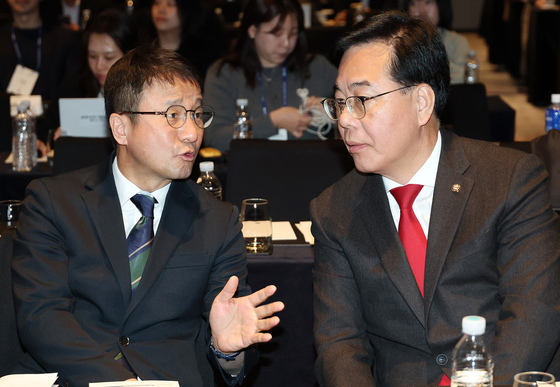 野 "전쟁 무관 추경 반드시 조정…노봉법 한달 만에 혼선"(종합)