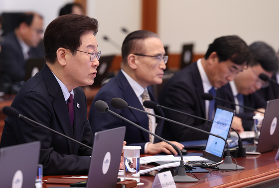 李대통령 "중동정세 낙관 일러…시나리오 따른 모든 대책 추진"