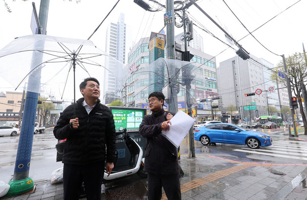 오세훈 서울시장, 신대방삼거리역 역세권 활성화사업구역 현장 방문