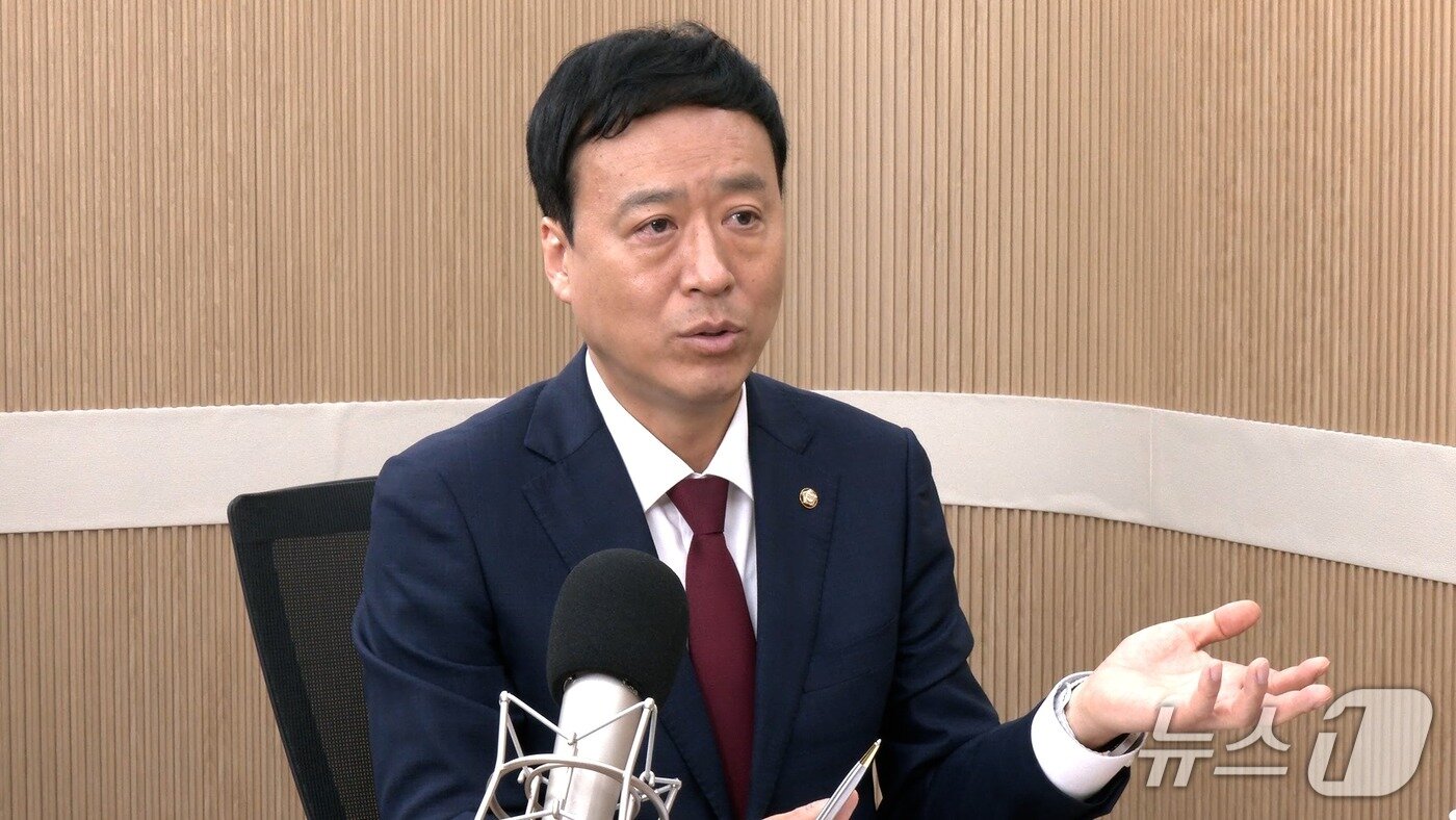 본문 이미지 - 9일 오전 뉴스1TV '팩트앤뷰'에 출연한 정성국 국민의힘 의원. 2026.4.9./뉴스1