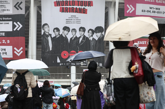 'K팝 최대 규모'⋯BTS 월드투어 시작