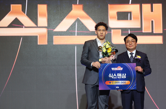 SK 에디 다니엘, 최고의 식스맨