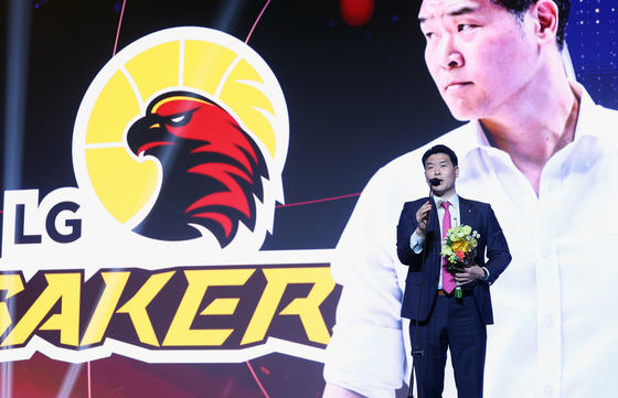 LG 조상현 감독, 프로농구 감독상 수상