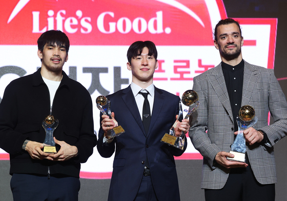 켐바오·이정현·마레이 'KBL 빛낸 올해의 신인과 MVP'