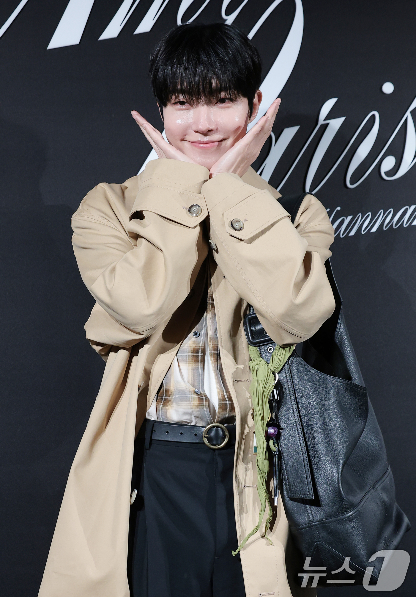 (서울=뉴스1) 권현진 기자 = 배우 황인협이 9일 서울 한남동에 위치한 한 패션 브랜드 플래그십 스토어 오픈 행사에 참석해 포즈를 취하고 있다. 2026.4.9/뉴스1