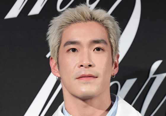 서울 한남동 찾은 태국 배우 알렉