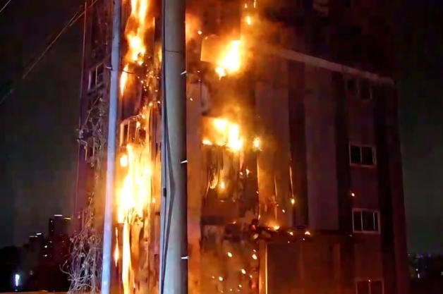 안성 22m 높이 창고형 건물서 불…1시간여 만에 진화