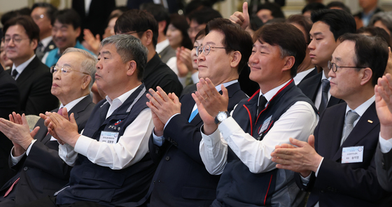이재명 대통령, 양대노총과 첫 '노동절' 기념식