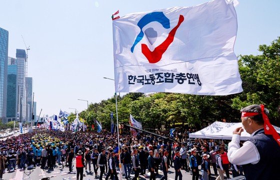 여의대로에서 열린 '한국노총 전국노동자대회'