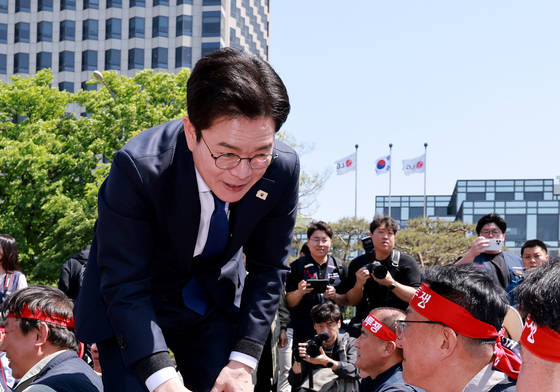 노동절 맞아 '한국노총 전국노동자대회' 찾은 정원오 후보