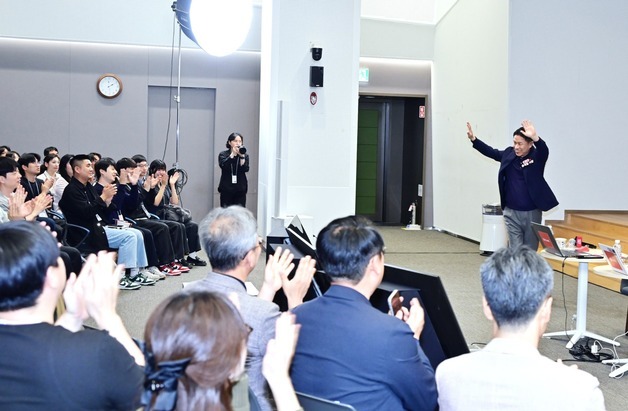 류재철 CEO "문제 드러내기·이기는 실행으로 일등 LG전자 만들자"