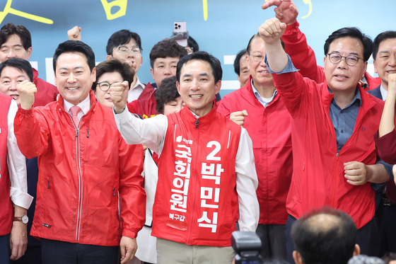 지도부 지원받는 박민식
