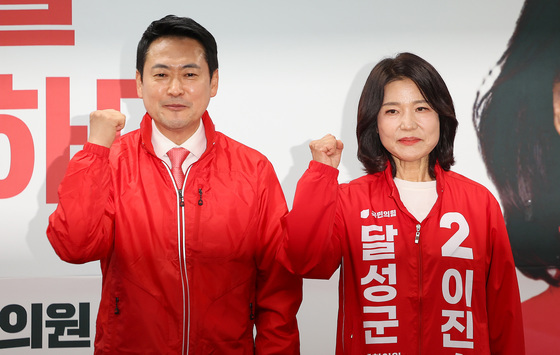 장동혁 "국감 최고스타 예약" 이진숙 "독재로부터 나라 지킬 것"