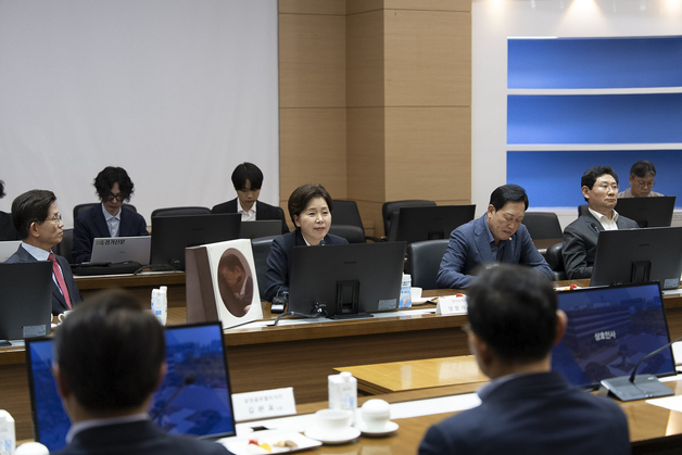 양향자 "18살에 기흥서 반도체 처음 만나…세계 1위 반도체 시장 탈환"