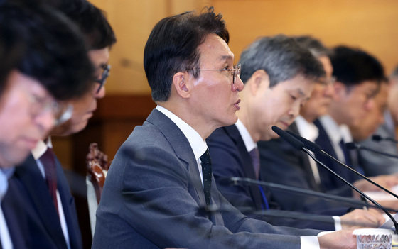 국제개발협력위원회 모두 발언하는 김민석 총리