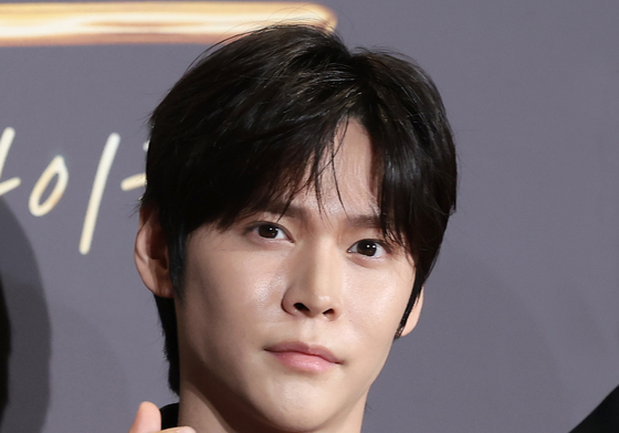 '마이클' VIP 시사회 찾은 라이즈 은석