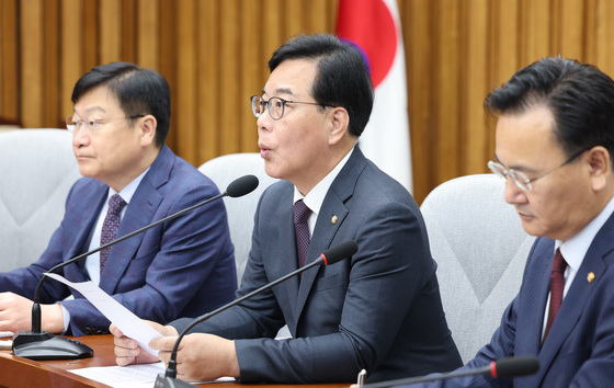 송언석 "이재명 범죄 지우기 총력전, 정권 패망으로 끝날 것"