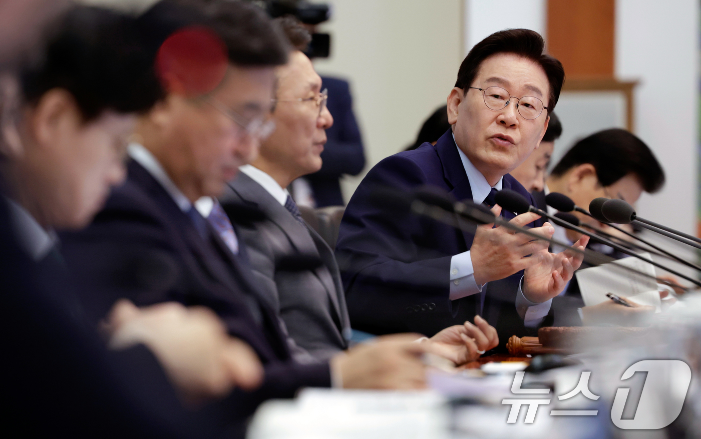 (서울=뉴스1) 허경 기자 = 이재명 대통령이 12일 청와대에서 열린 비상경제점검회의 겸 국무회의에서 발언하고 있다. (청와대통신사진기자단) 2026.5.12/뉴스1