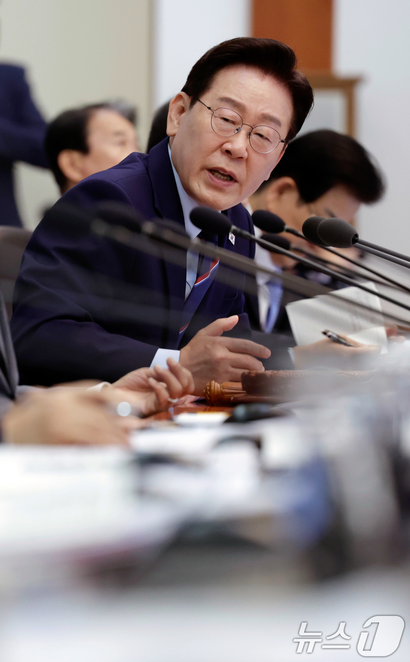 (서울=뉴스1) 허경 기자 = 이재명 대통령이 12일 청와대에서 열린 비상경제점검회의 겸 국무회의에서 발언하고 있다. (청와대통신사진기자단) 2026.5.12/뉴스1