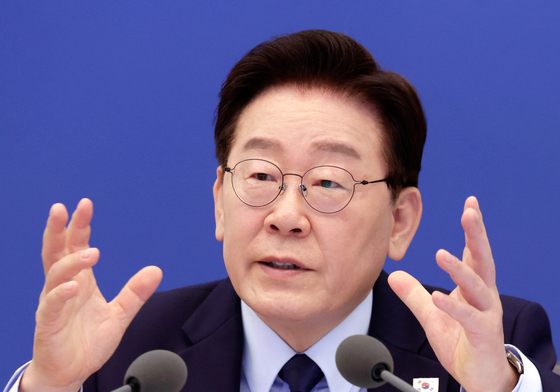 이재명 대통령, 비상경제점검회의 겸 국무회의 발언