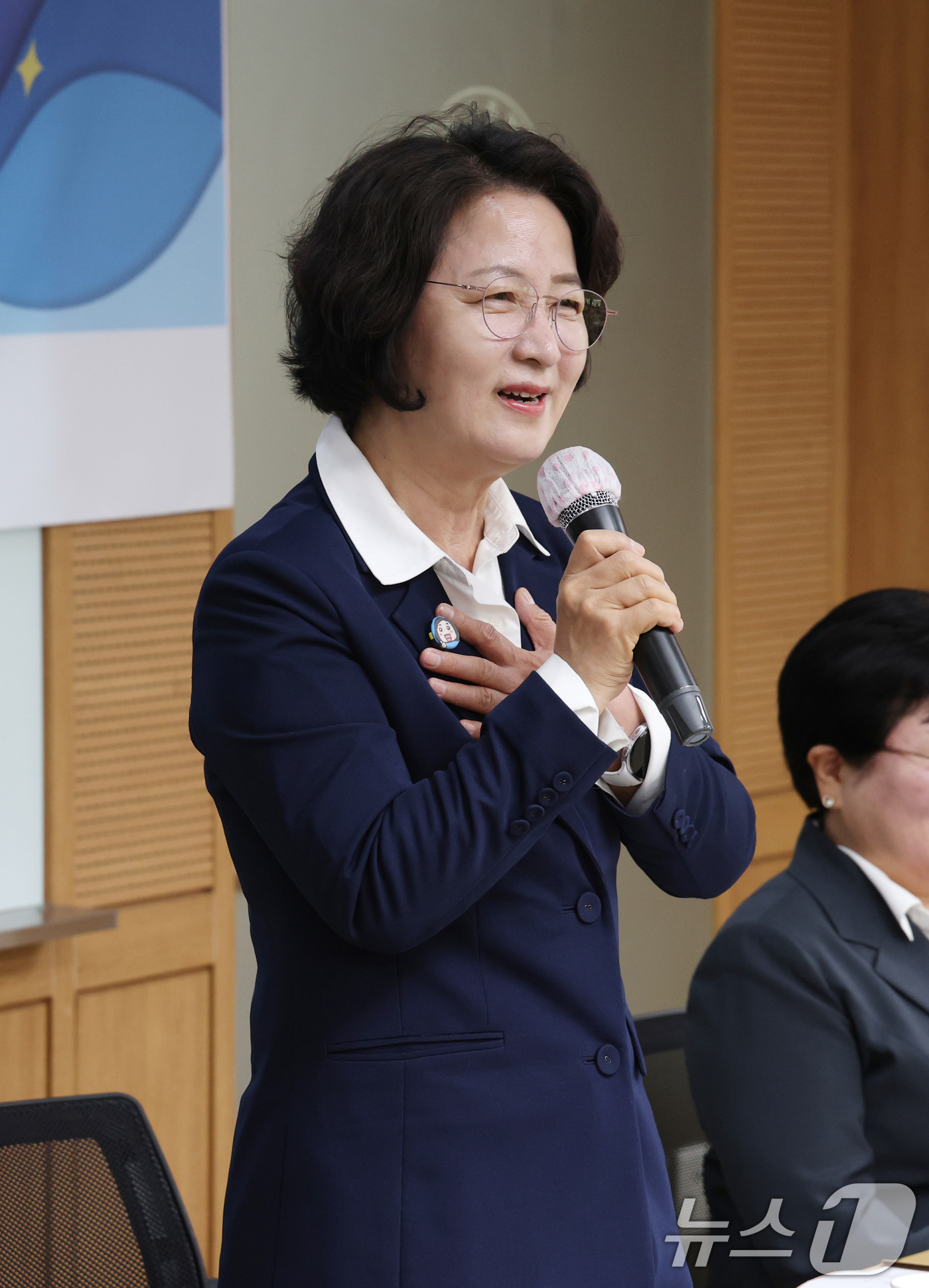 (수원=뉴스1) 김영운 기자 = 추미애 더불어민주당 경기도지사 후보가 12일 경기 수원시 팔달구 경기도간호사회에서 열린 국제간호사의 날 기념 간담회에서 모두발언을 하고 있다. 20 …