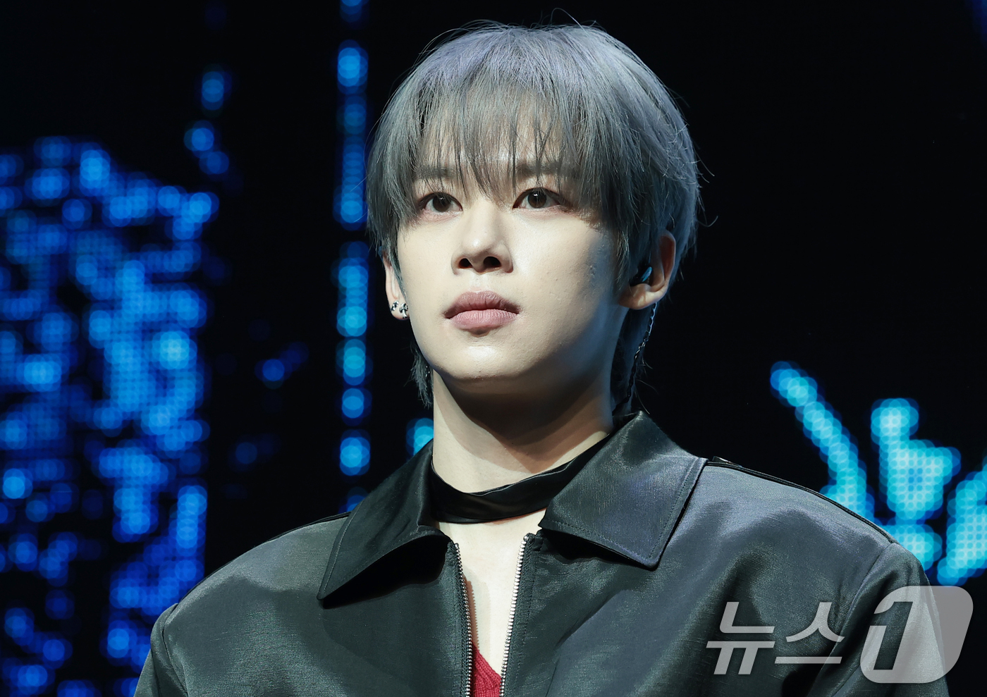 (서울=뉴스1) 권현진 기자 = 그룹 유나이트(YOUNITE)의 스티브가 12일 서울 마포구 NOL 씨어터 합정에서 열린 미니 8집 '인연 파트 1(INYUN Part.1)' 발매 …