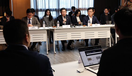 인사말 하는 이억원 금융위원장