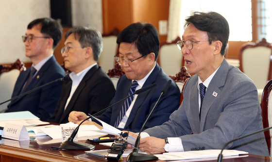 사회보장위원회 주재하는 김민석 총리