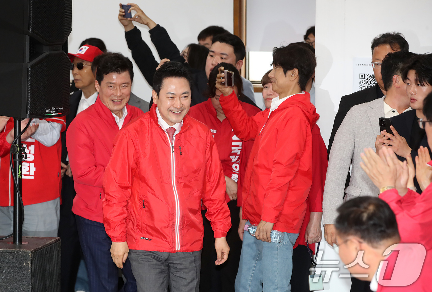 (대구=뉴스1) 공정식 기자 = 장동혁 국민의힘 대표가 12일 오후 대구 수성구 국민의힘 당사에서 열린 경북도당 선거대책위원회 발대식에 참석하고 있다. 2026.5.12/뉴스1