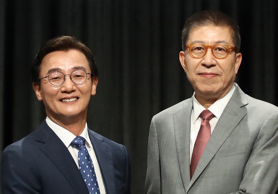 부산시장 후보 토론회 참석한 박형준 후보